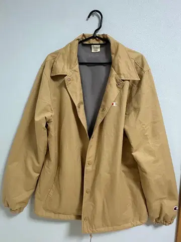 Champion 베이지 나일론 자켓 L