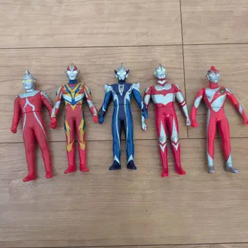 울트라맨 완구 5개