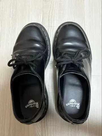 닥터 마틴 블랙 레이스업 슈즈 24cm