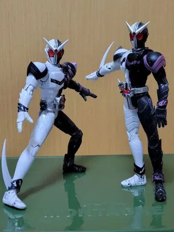 S.H.Figuarts 가면라이더 W 팡 조커 2체 피규아트