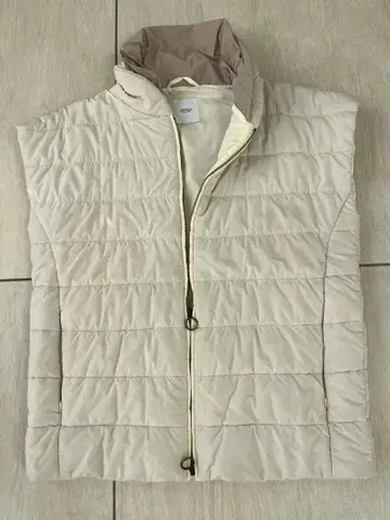 AGNONA 아이보리 퀼팅 다운 베스트 사이즈 40