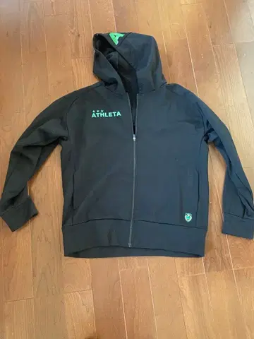 도쿄 베르디 아스레타 의류