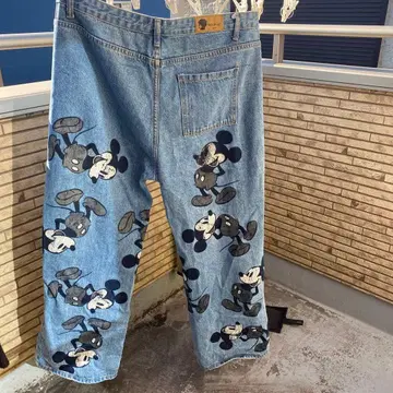 데미지 흐릿함 미키 데님 빅 사이즈