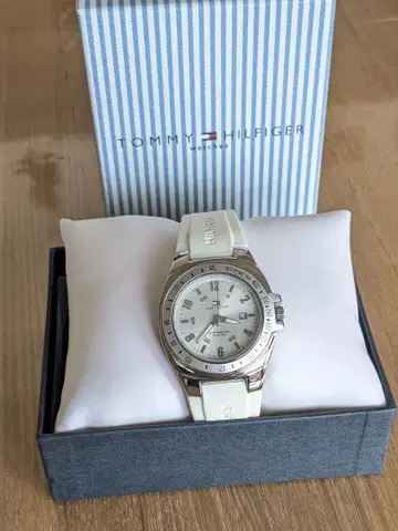 타미힐피거 여성용 손목시계