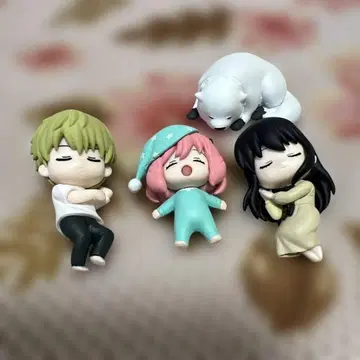 SPY x FAMILY 잠재우기 부대 4종 세트