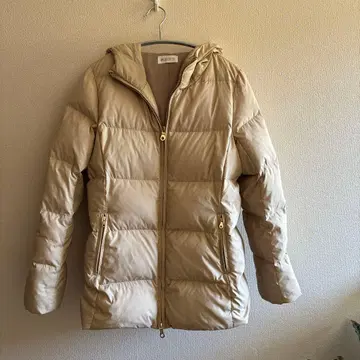 새상품급 플라스테 다운 자켓 S 사이즈