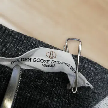 GOLDEN GOOSE AW20 런웨이 그레이 맨투맨