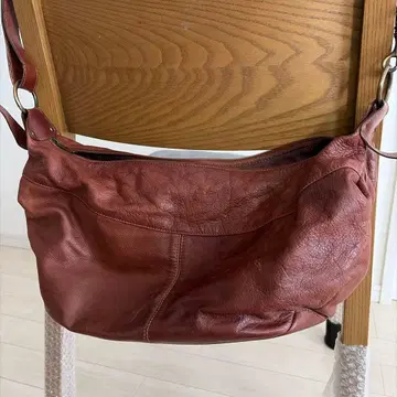 스테판 숄더백 브라운 가죽