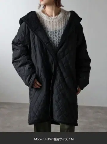 미사용 새상품 후드 부착 보아 안감 퀼팅 코트 M 사이즈 블랙
