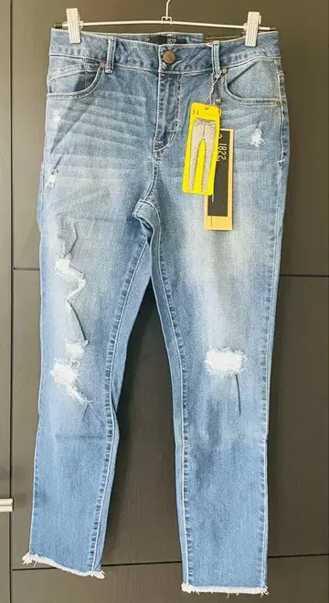 LA 직수입 데미지 가공 여성용 데님 레귤러 실루엣 [ 26 ]