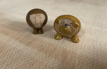 리사 라슨 캡슐 토이 가챠 라이온 불도그 2세트