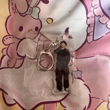 후스야 결성 10주년 복권 아크릴 키링 E상 타니구치 리 2