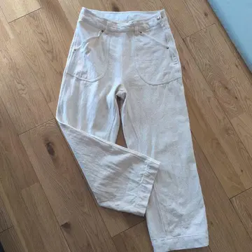 Bartel Perfection 크림색 캐주얼 팬츠