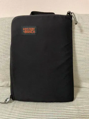 MYSTERY RANCH 3DAY 어솔트 PC 슬리브