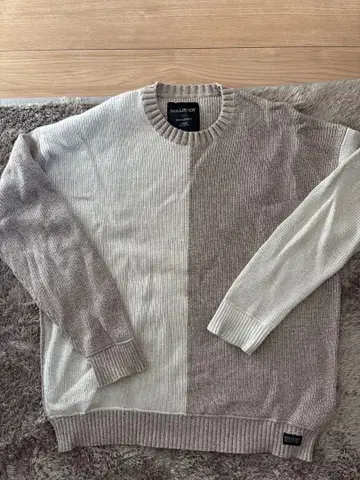 바이컬러 리브 니트 스웨터