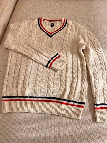 Gap 케이블 니트 V넥 스웨터 L