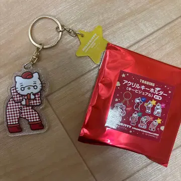 루미네 한정판 헬로키티 아크릴 키링