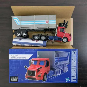 트랜스포머 VOLVO VNR 옵티머스 프라임
