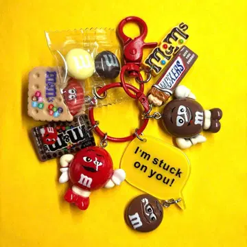 [ red brown +1 ] 재랑재랑 키링