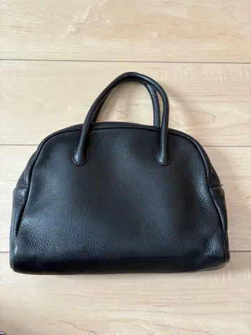 Aeta 핸드백 스몰 사이즈