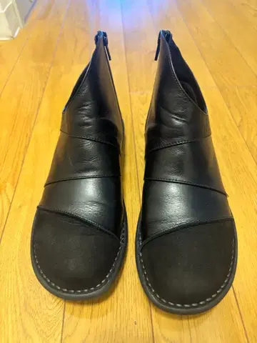 JS 하트 라벨 숏부츠