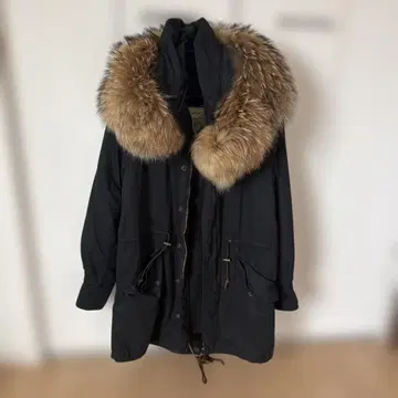 GOA 블랙 퍼 모즈 코트