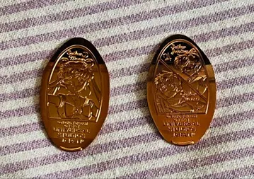 세일러문 USJ 메달 2개 세트