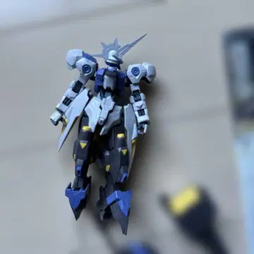 HG 1/144 건담 키마리스 비다르