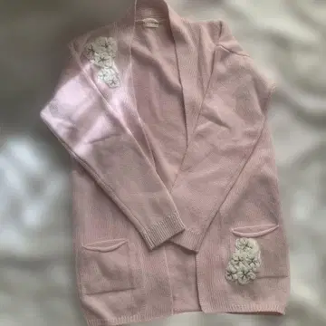 오모테산도점 한정판 nanadecor 이탈리아제 가디건 손자수