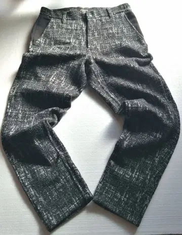 새상품급 1PIU1UGUALE3 RELAX 트위드 조거 팬츠