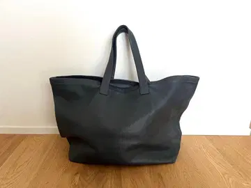 마가렛호웰 그레이 가죽 토트백