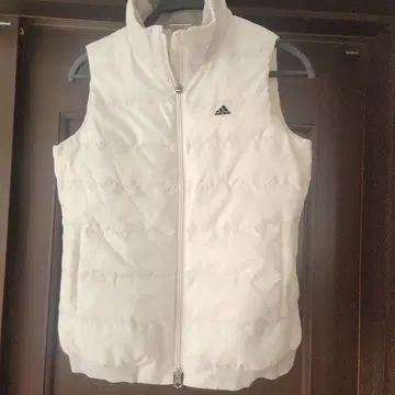 adidas 베스트 여성용 M 패턴 있음