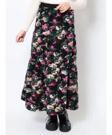 플로럴 보아 테이rd 스커트 메리제니