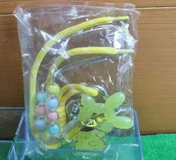 비즈 포함 키링 폼폼푸딩 방문해 주셔서 감사합니다.