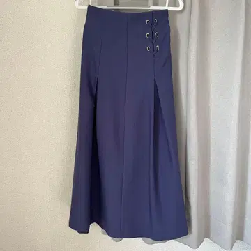 레이스업 턱 스커트 PROPORTION BODY Dressiing