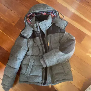 Mitsumine 후드 부착 그레이 다운 자켓 M 사이즈