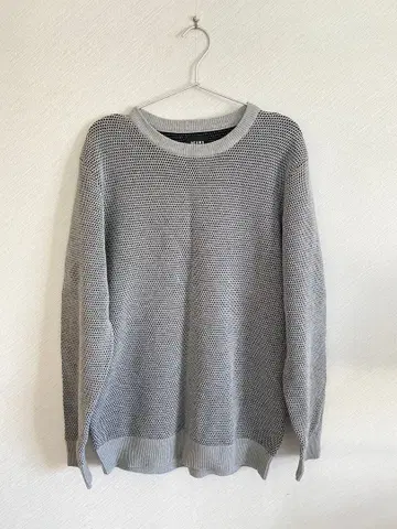 BEAMS 그레이 니트 (L 사이즈)