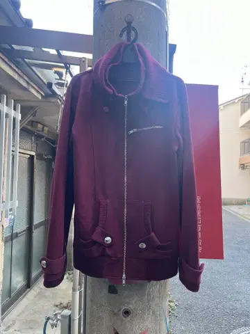 와인 레드 더블 지퍼 니트