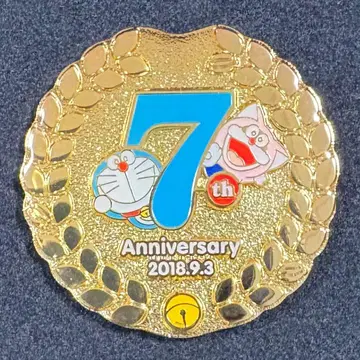 후지코 F 후지오 뮤지엄 한정판 10주년 기념 핀즈 7주년 특별 디자인