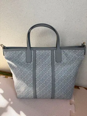 게라르디니 리나시멘토 GHERARDINI 핸드토트 스트랩 없음