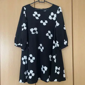 꽃무늬 7부 소매 A라인 원피스 M