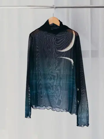 sahara Sheer Top 시어 탑