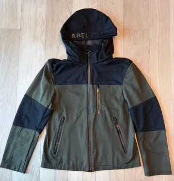 BLACK LABEL 후드 부착 후드티 올리브 그린