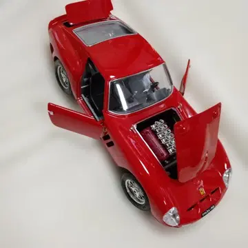 Ferrari 250 GTO 미니카 레드 1/18