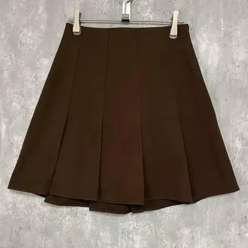 NICE CLAUP 플리츠 미니 기장 스커트 허리밴딩 귀여운 걸리시