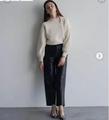 [ OHGA ] 가죽 팬츠 블랙 M