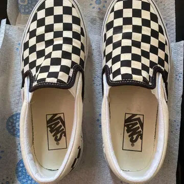 VANS 체커 패턴 슬립온