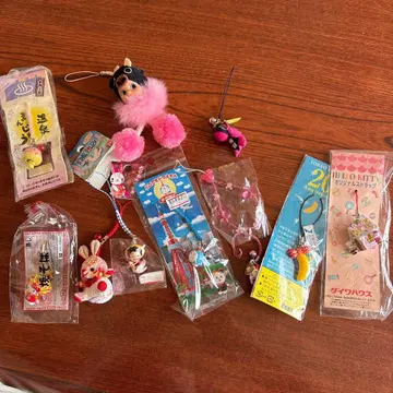 헬로키티 스트랩 세트