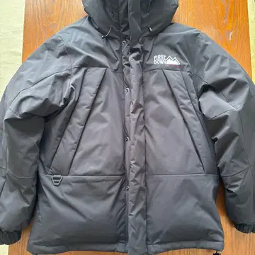 퍼스트 다운 블랙 다운 자켓