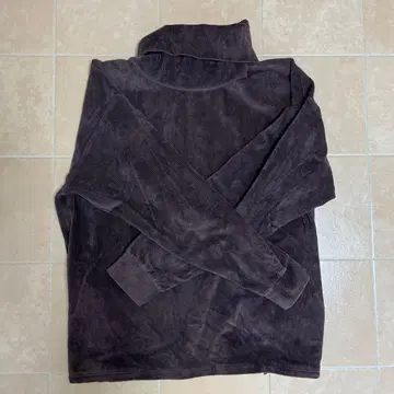 다크 브라운 퍼플 코듀로이 터틀넥 HARE 프리 사이즈 니트